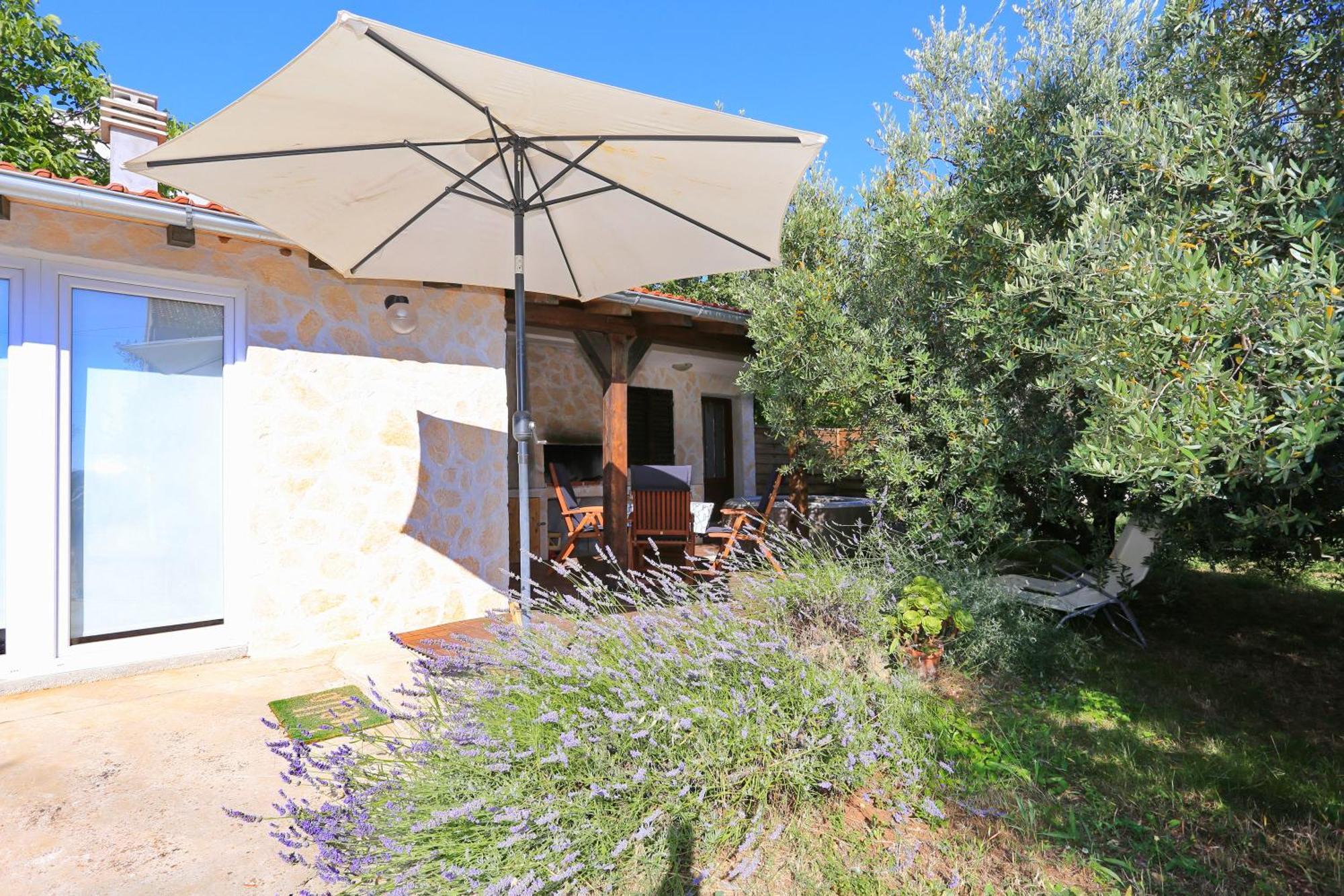 Hacienda Mia With Yacuzzi And Free Parking Zadar Eksteriør billede